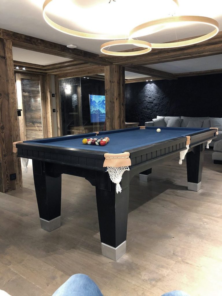 Armoise Int Pool