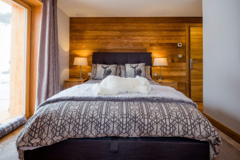 Bollinger Int Bed 02a