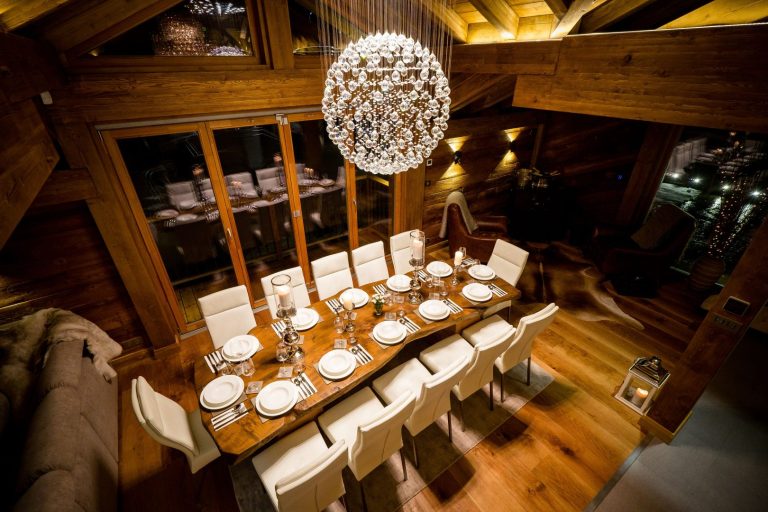 Bollinger Int Dining 02